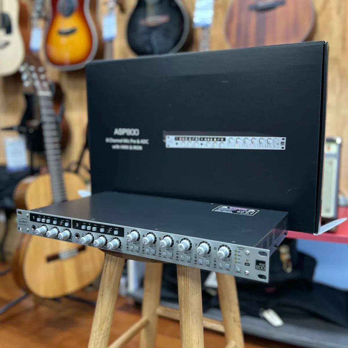 OPEN-BOX Audient ASP800 8-Channel Microphone Preamplifier