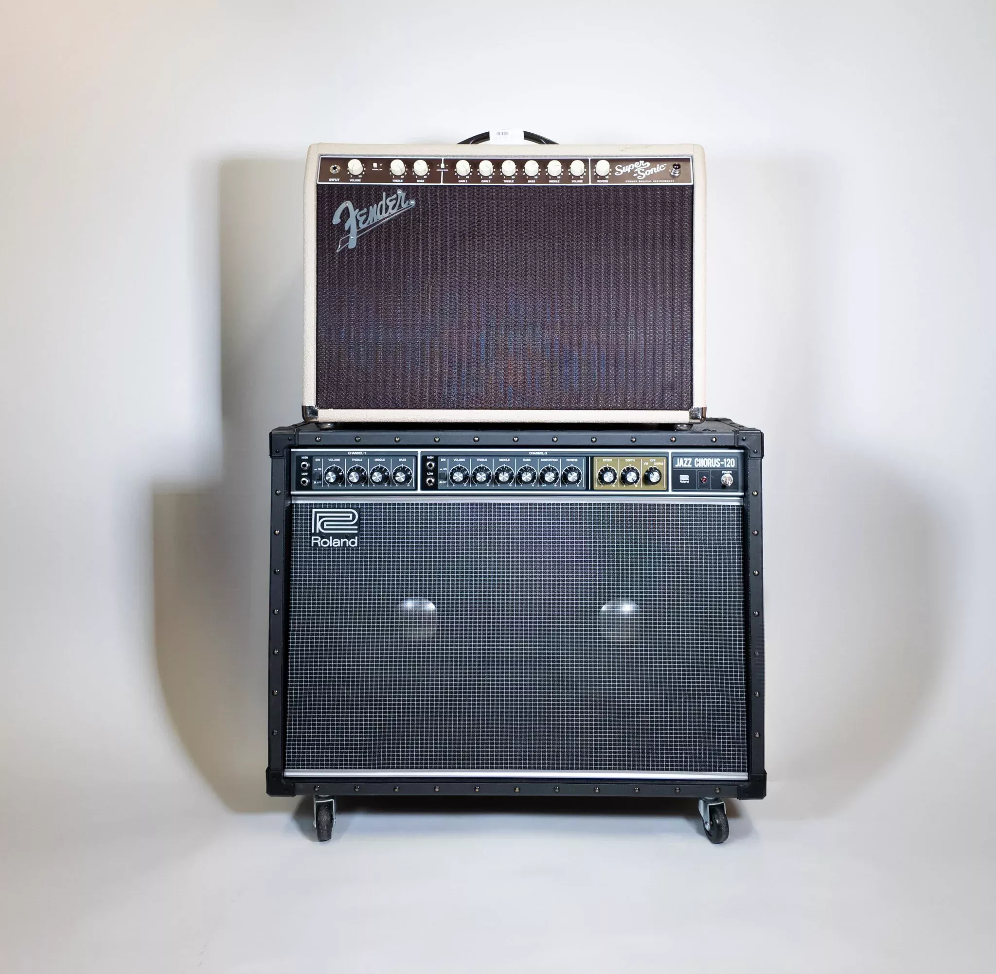 Professional Electric Guitar Amplifier Rental