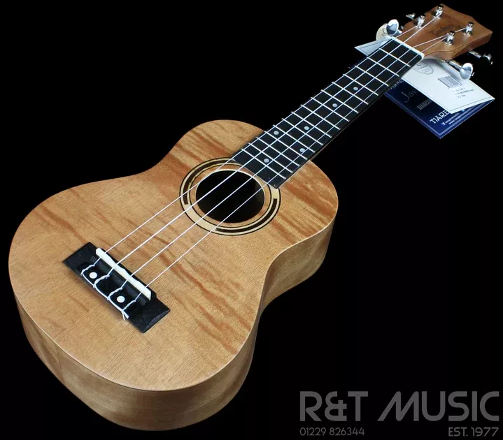 Tanglewood TWT5 Tiare Soprano Ukulele w /Softcase