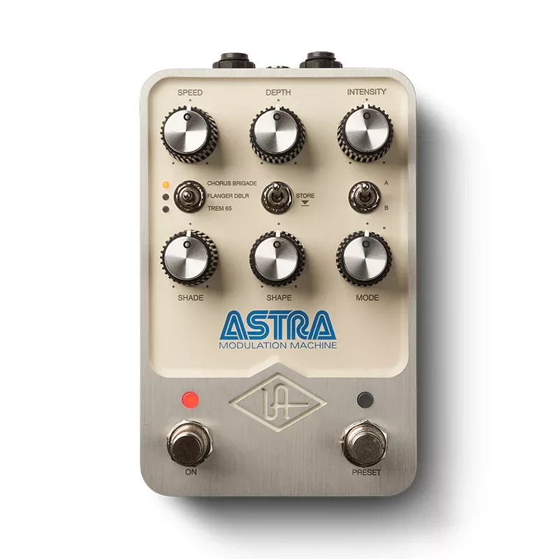 Universal Audio Astra Modulation Machine Stereo Effects Pedal