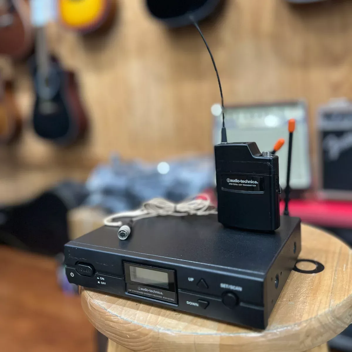 USED Audio Technica ATW-2192xcTH Headset Wireless System