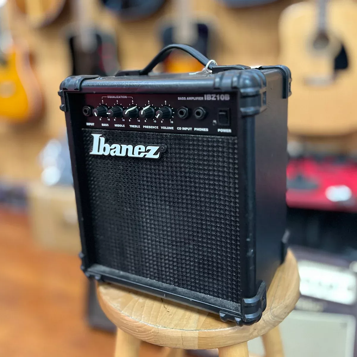 USED Ibanez IBZ10B Bass Combo Amplifier