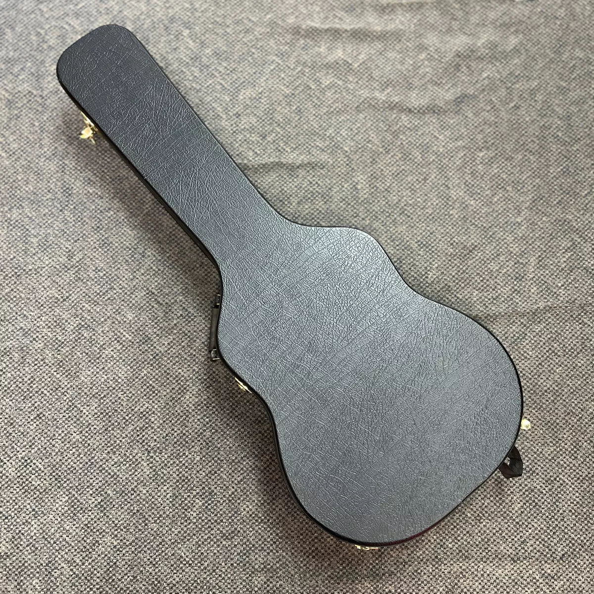 USED NX Hard Shell Dreadnought Acoustic Guitar Case Black