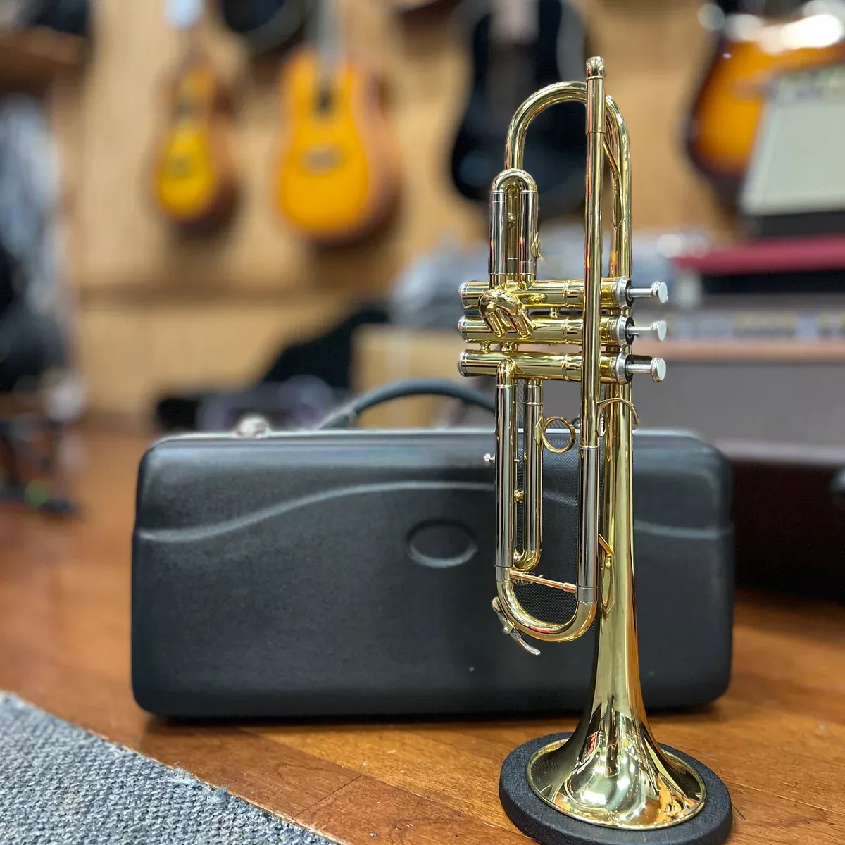 USED RossettiBrass Trumpet Outfit (ST0809004)