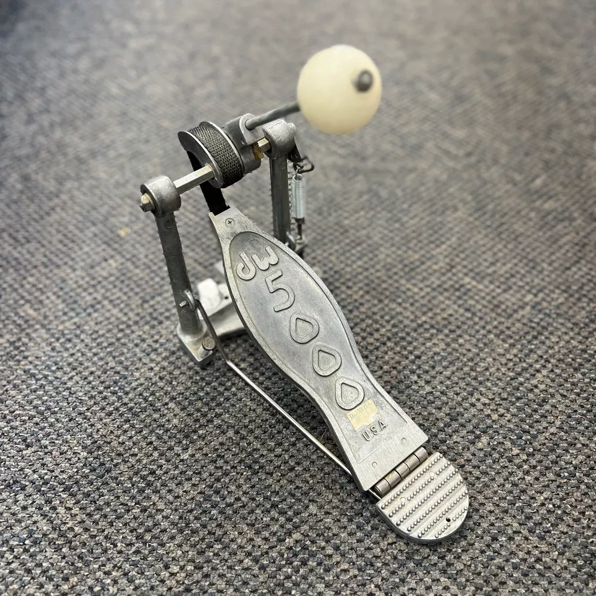 VINTAGE DW 5000 Series Single Bass Drum Pedal